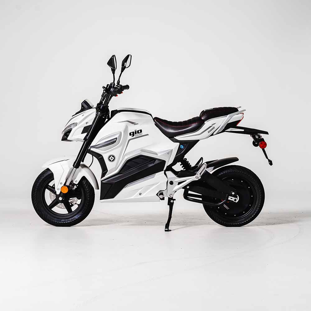 Gio S2000 72 Volt 2000 Watt Electric Limited Speed Motorcycle